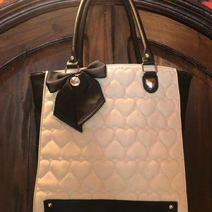 Betsey Johnson NEW Quilted Heart Tote/Shoulder/Hand Bag-Black & Ivory/Cream-NWOT